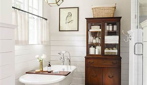 30 Best Clawfoot Tub Ideas for Your Bathroom - Decorating with Clawfoot
