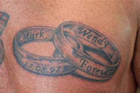 The Best Interlocking Wedding Ring Tattoos Designs 2023