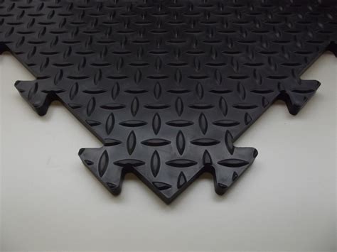 interlocking floor tiles rubber