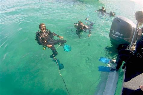 introductory diving experience