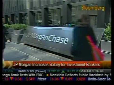 investment specialist jp morgan salary