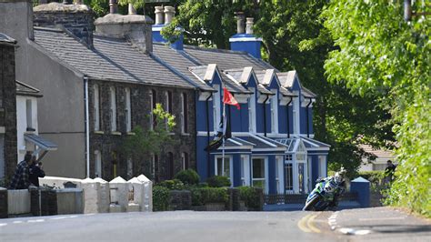ISLE OF MAN TT FASTER ROAD RACE ☇ 2020 YouTube