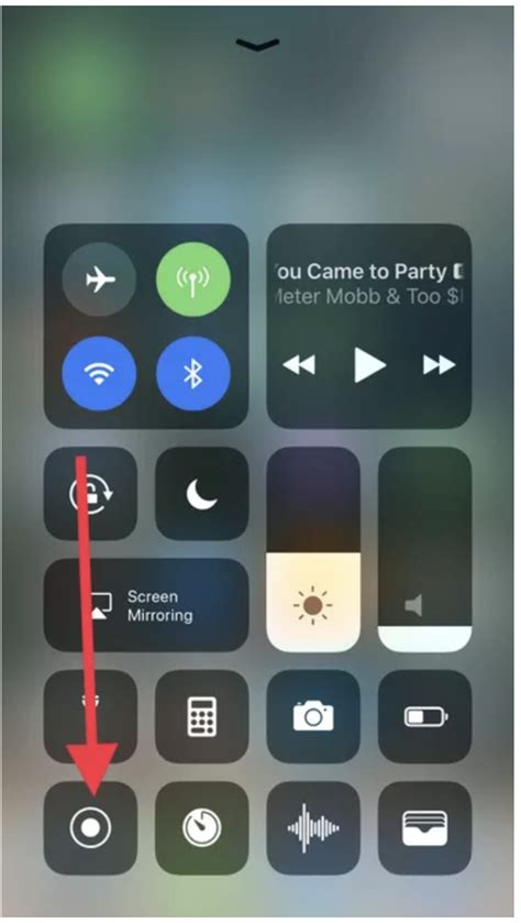 iOS 16 Record Button