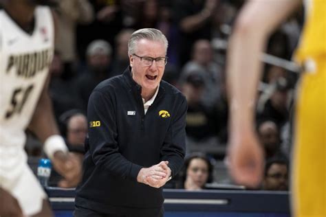 iowa men's basketball coaches in history