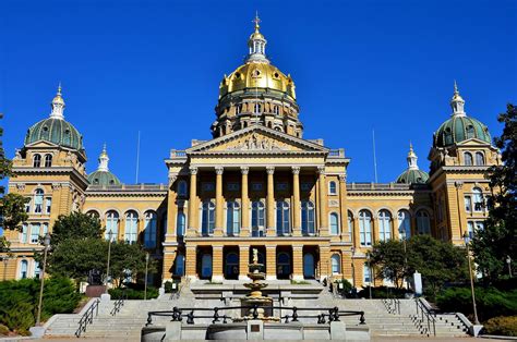 iowa state capitol building tours