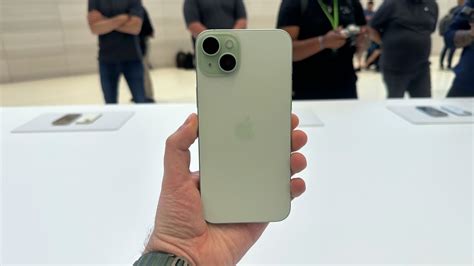 iphone 15 plus green colour
