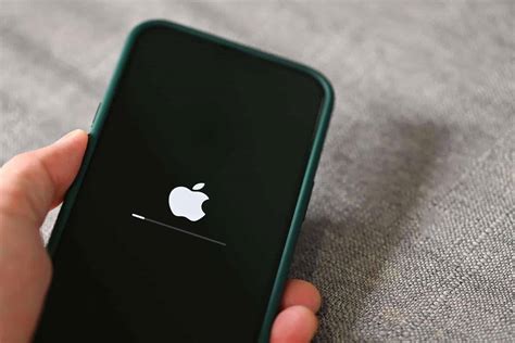 How to Fix iPhone 11 Stuck on Apple Logo Boot Loop, No Data Loss! (2020) YouTube