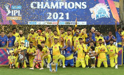 ipl trophy csk won