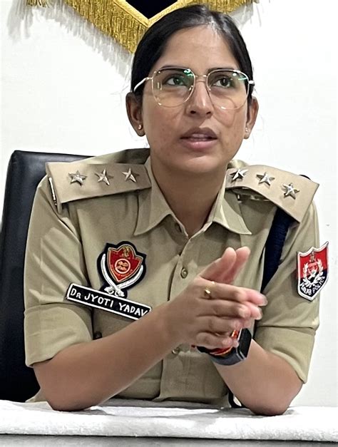 ips officer dr jyoti yadav