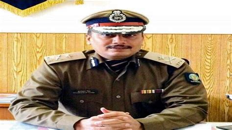ips officer gyaneshwar singh
