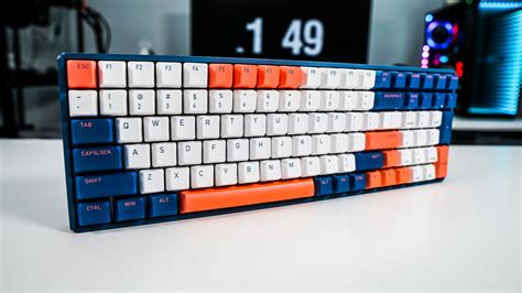 IQUNIX F96 Knight Wireless RGB Cherry MX Red