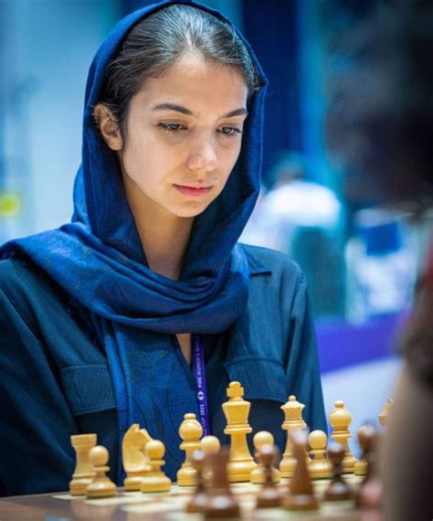 iranian chess player hijab