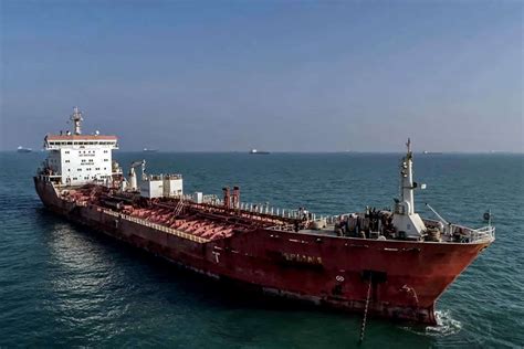 iranians seize oil tanker