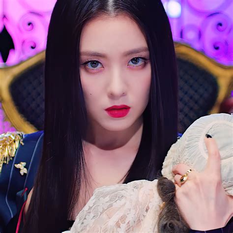 Irene Wallpaper Ipad