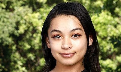 Unveiling the Mystique of Iris Ivy: A Garden Marvel You Can't Miss