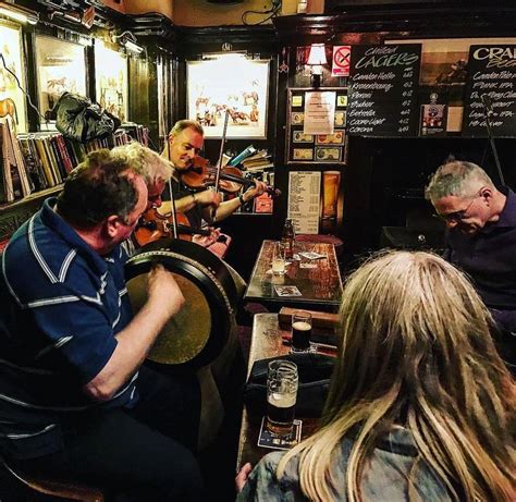 irish pub melbourne live music