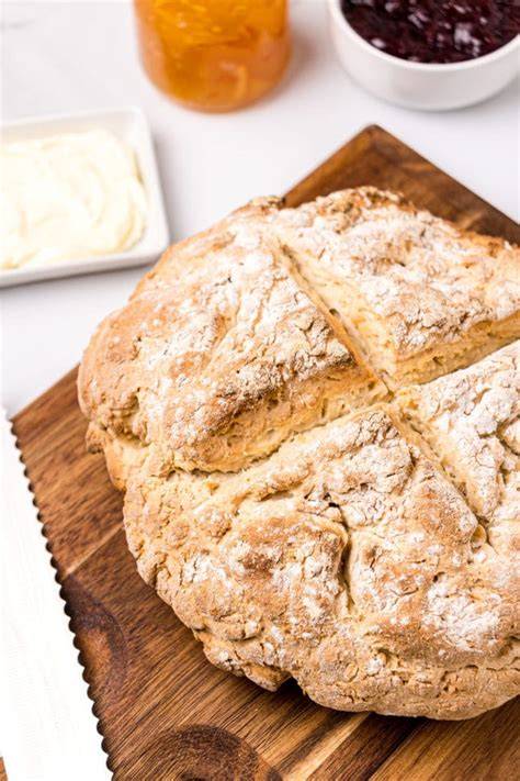 Irish soda bread. Carbs & Fiber. Irish soda bread, Soda bread, Bread