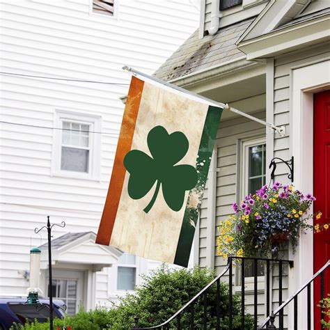 Irish Yard Decor