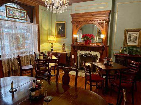 Iron Gate Cafe Waitlist