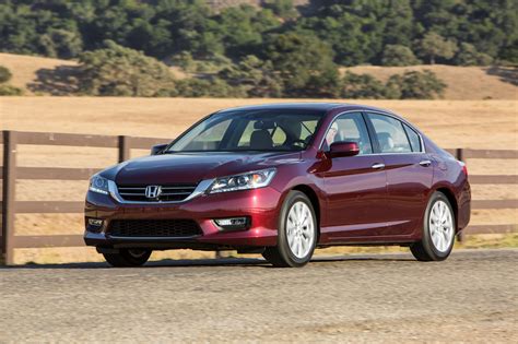 2016 Honda Accord Sport 6MT Review High Expectations