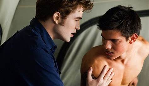 Edward Cullen's Sexuality: Unraveling The Twilight Enigma