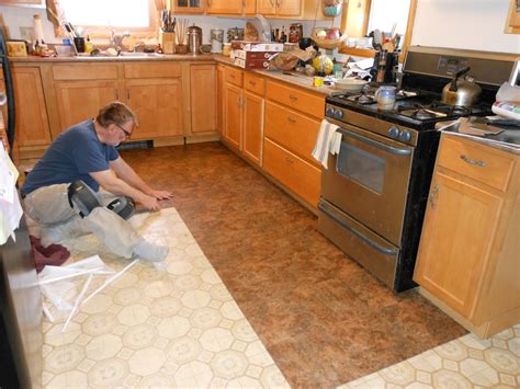 Awasome Is Linoleum Good For Kitchen Floors 2023