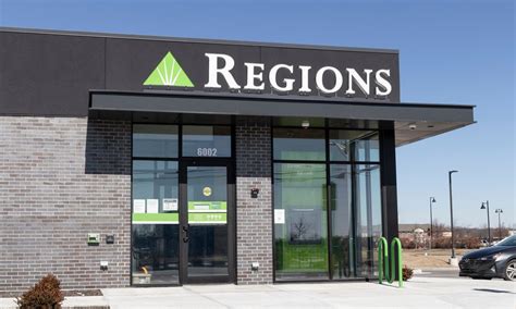 Is Regions Bank Open Today?
