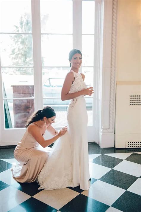 Is A Bustle Necessary