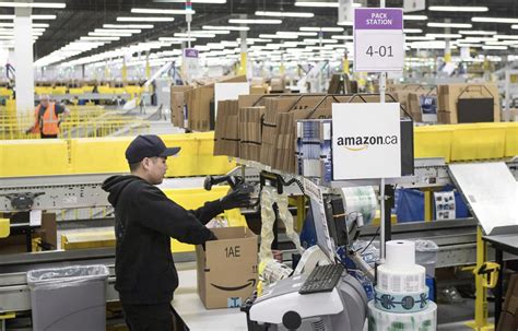 is amazon working in canada
