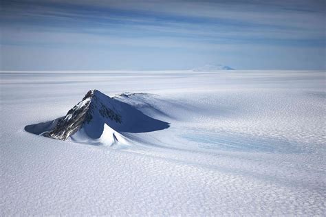 is antarctica a desert and why