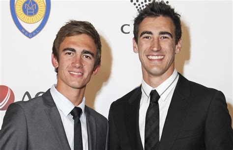 is brandon starc related to mitchell starc