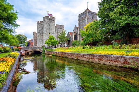is canterbury in kent