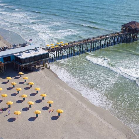 is cocoa beach fl safe to swim