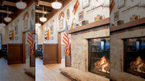 is cracker barrel changing their decor