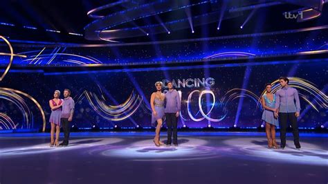 is dancing on ice live