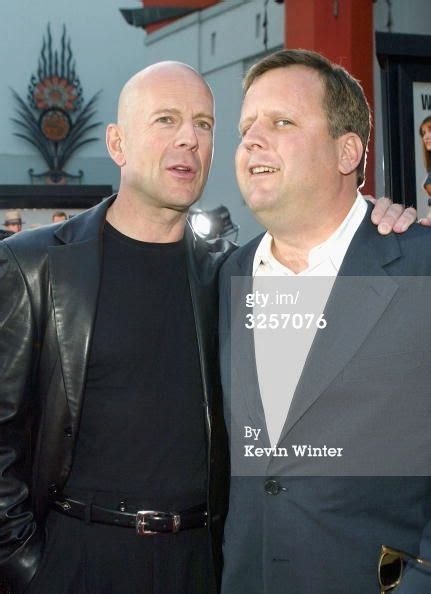 is david willis related to bruce willis