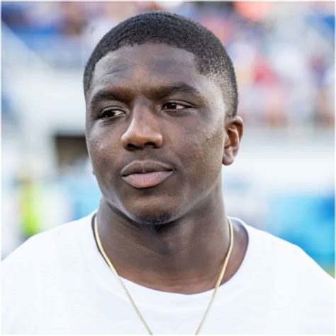 is devin singletary related to mike