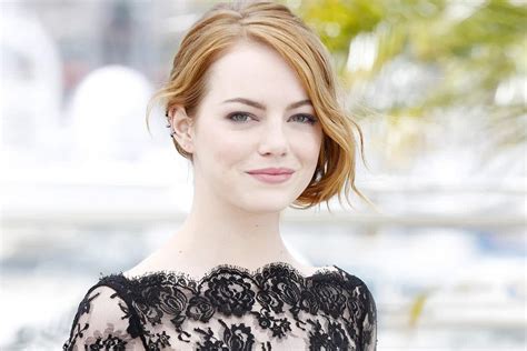 is emma stone a singer