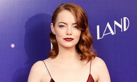 is emma stone born in arizona