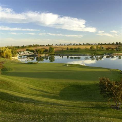 is falcon crest golf course going private
