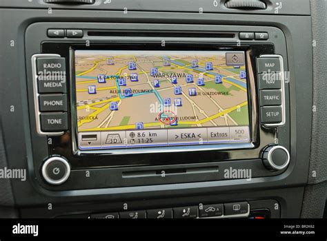 is gps same as sat nav