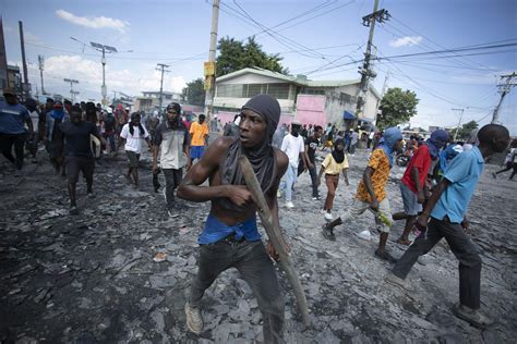 is haiti ran by gangs
