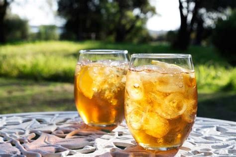 Is Iced Tea Caffeinated