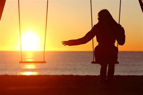 is it normal to have alone time in a relationship