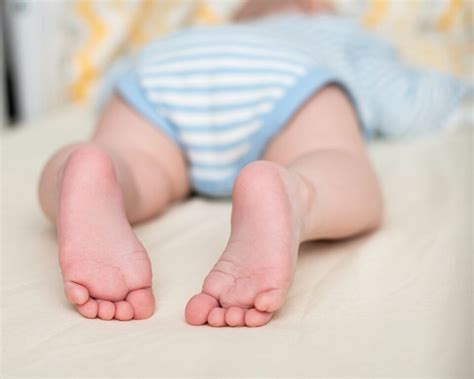 Is It Ok If Baby Rolls Over In Sleep