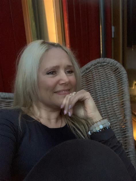 is it possible to fall in love very quickly