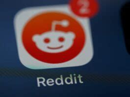 is it possible to have two reddit accounts