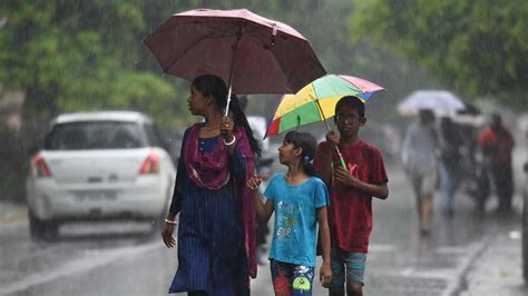 is it raining anywhere in india now