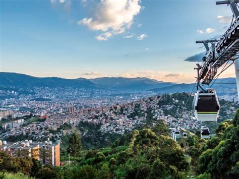 is it safe to visit medellin colombia