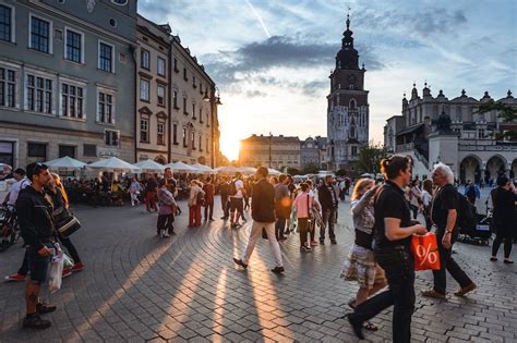 is it safe to visit poland in 2023